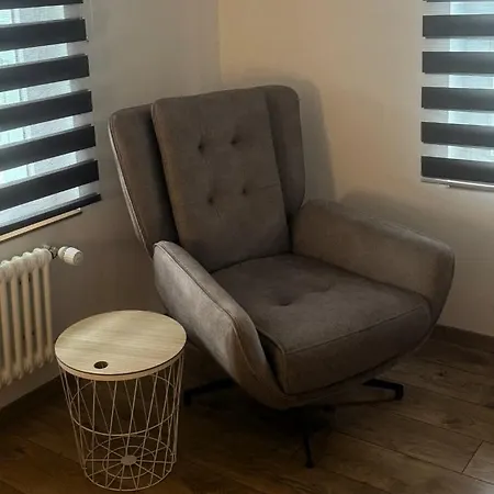 Apartment Grosse Neue In Mit Whirlpool