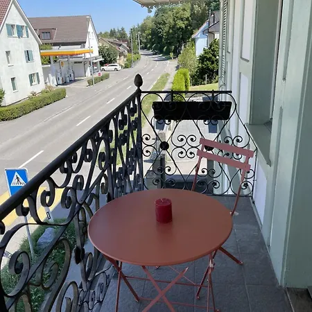 Apartment Grosse Neue In Mit Whirlpool